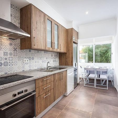 Blife Farensya Private Rooms Faro Bagian luar foto
