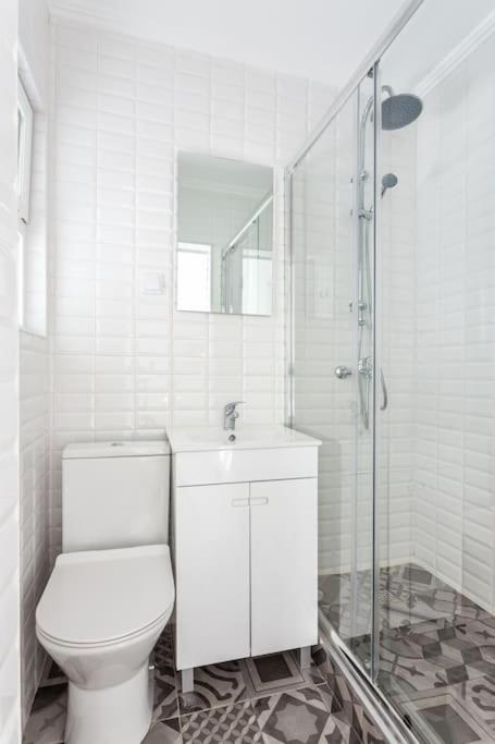 Blife Farensya Private Rooms Faro Bagian luar foto
