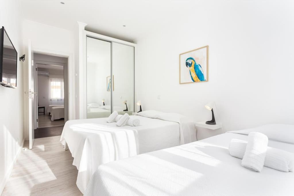 Blife Farensya Private Rooms Faro Bagian luar foto