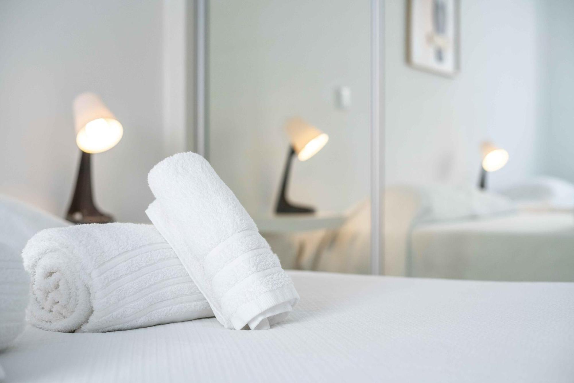 Blife Farensya Private Rooms Faro Bagian luar foto